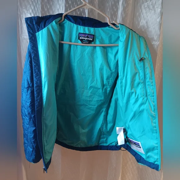 Patagonia Kids Blue Quilted Jacket Size L(12)
